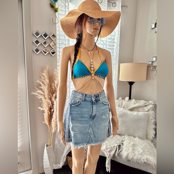 Free People Dresses & Skirts - Free People Embellished Denim Mini Skirt Size 4